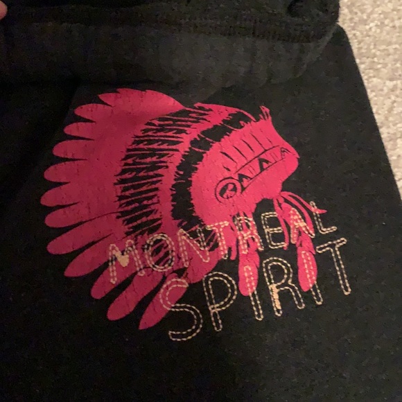 Fleece capris - Picture 3 of 3